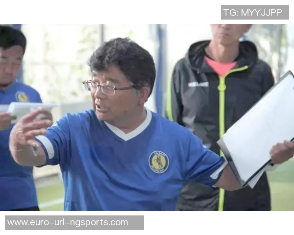 成为优秀足球教练员所需具备的素质与能力分析